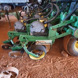 PLANTADEIRA JOHN DEERE 2126 26 LINHAS DE 0,45 CM completo