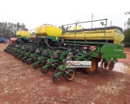 PLANTADEIRA JOHN DEERE CCS 2130 26 LINHAS DE 0,50 CM completo