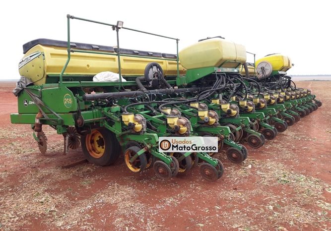 PLANTADEIRA JOHN DEERE CCS 2130 26 LINHAS DE 0,50 CM completo