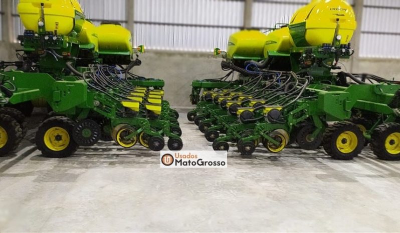 PLANTADEIRA JOHN DEERE DB50 31 LINHAS DE 0,50 CM completo