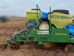 PLANTADEIRA JOHN DEERE 2126 /26 completo