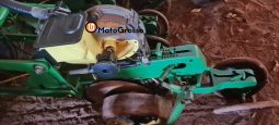 PLANTADEIRA JOHN DEERE 2122 COM 20 LINHAS DE 0,45 CM completo