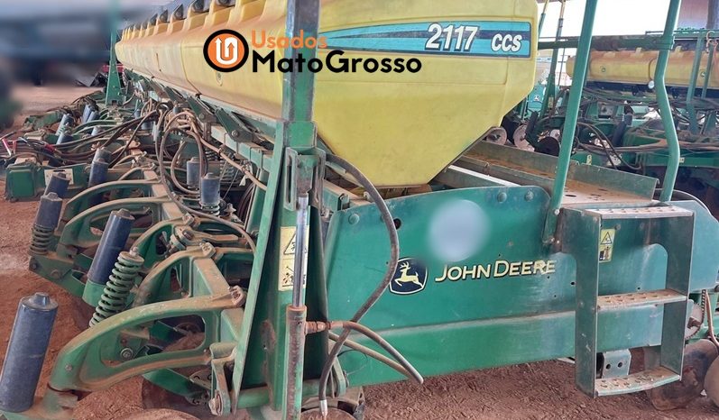 PLANTADEIRA JOHN DEERE 2117 COM 15 LINHAS DE 0,45 CM completo