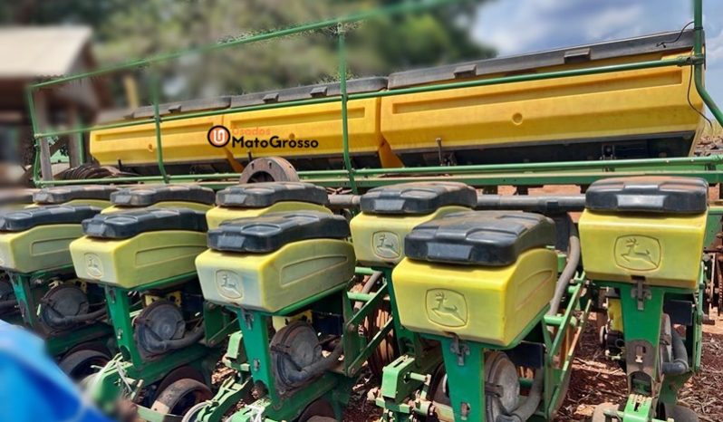 PLANTADEIRA JOHN DEERE 2113 COM 13 LINHAS DE 0,45 CM completo