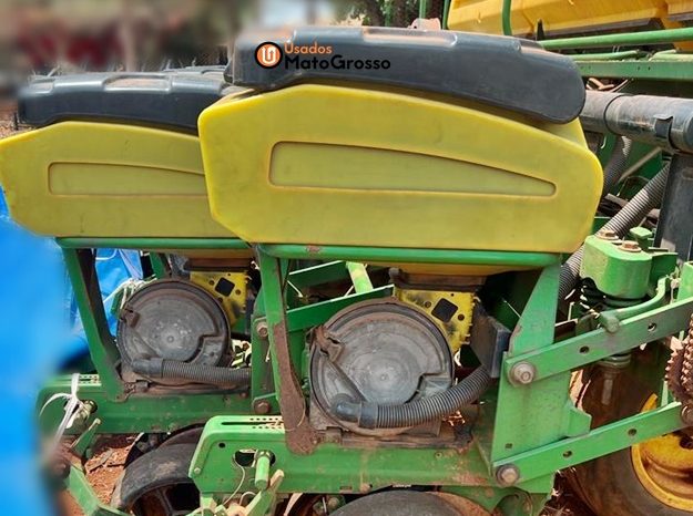 PLANTADEIRA JOHN DEERE 2113 COM 13 LINHAS DE 0,45 CM completo