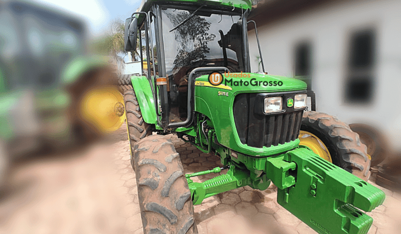 TRATOR  JOHN DEERE 5075 completo