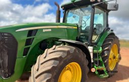 TRATOR JOHN DEERE 8320R completo