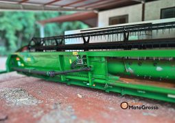 COLHEITADEIRA JOHN DEERE S670 – 35 PES CARACOL completo