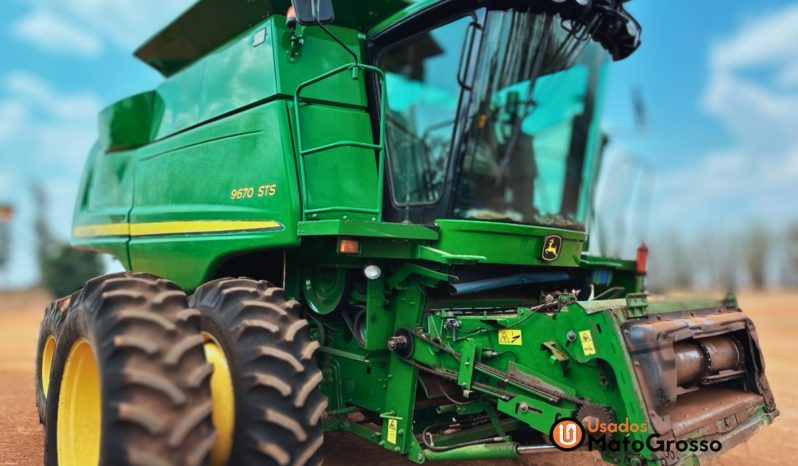 COLHEITADEIRA JOHN DEERE 9670STS – 30 PES CARACOL completo