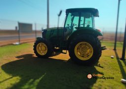 TRATOR JOHN DEERE 5090 completo