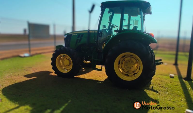 TRATOR JOHN DEERE 5090 completo