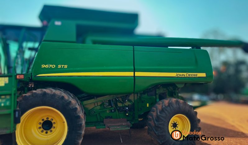 COLHEITADEIRA JOHN DEERE 9670STS – 30 PES CARACOL completo