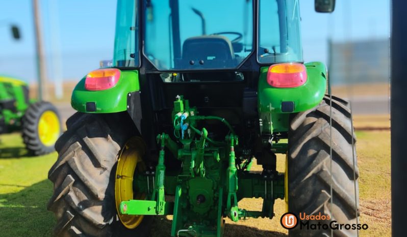 TRATOR JOHN DEERE 5090 completo