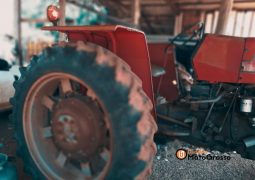 TRATOR MASSEY FERGUSON 275 completo