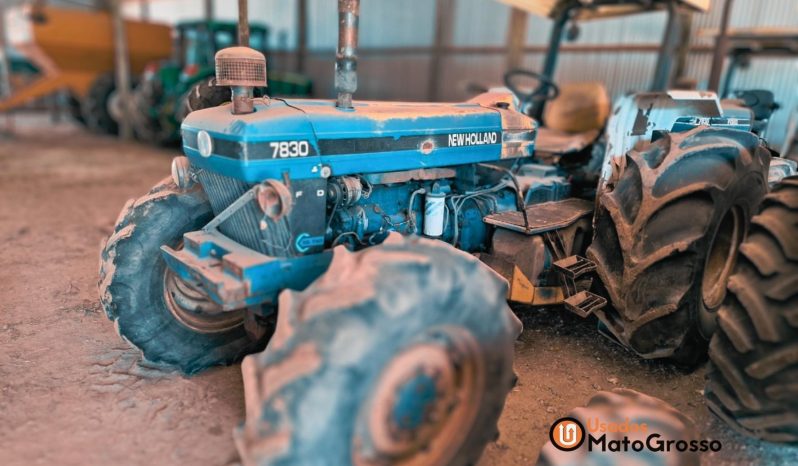 TRATOR NEW HOLLAND 7830 completo