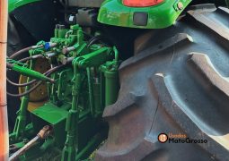 TRATOR JOHN DEERE 6125J – COM LÂMINA TATU completo