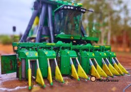 COLHEITADEIRA DE ALGODÃO JOHN DEERE CP-690 completo