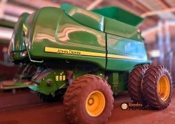 COLHEITADEIRA JOHN DEERE 9770 – STS 35 PES CARACOL completo