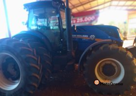 TRATOR NEW HOLLAND T7 – 260/COM PILOTO