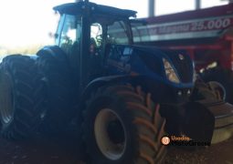 TRATOR NEW HOLLAND T7 – 260/COM PILOTO completo