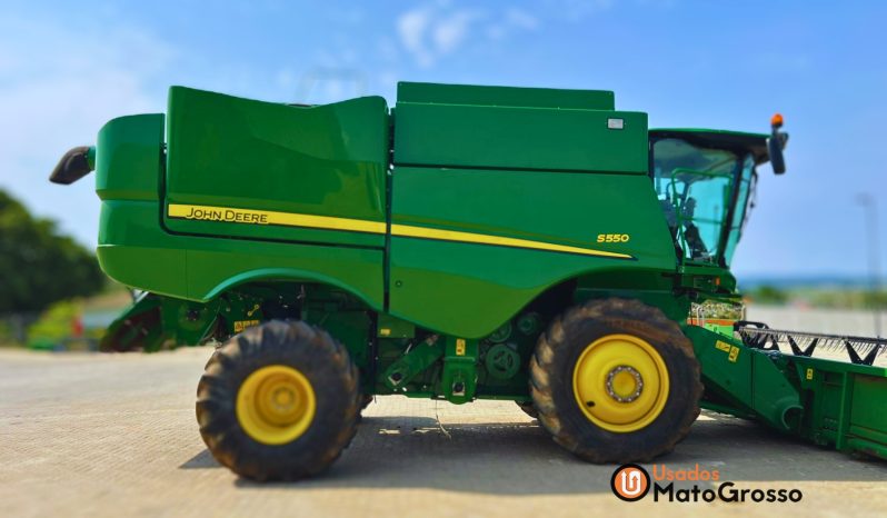 COLHEITADEIRA JOHN DEERE S-550 – 25 PES CARACOL completo