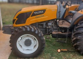 TRATOR VALTRA A850R – COM CARRETA AGRICOLA E PULVERIZADOR AGRICOLA