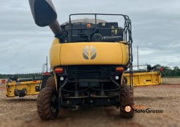 COLHEITADEIRA NEW HOLLAND CR6.80 – 35 PES CARACOL COM PILOTO completo