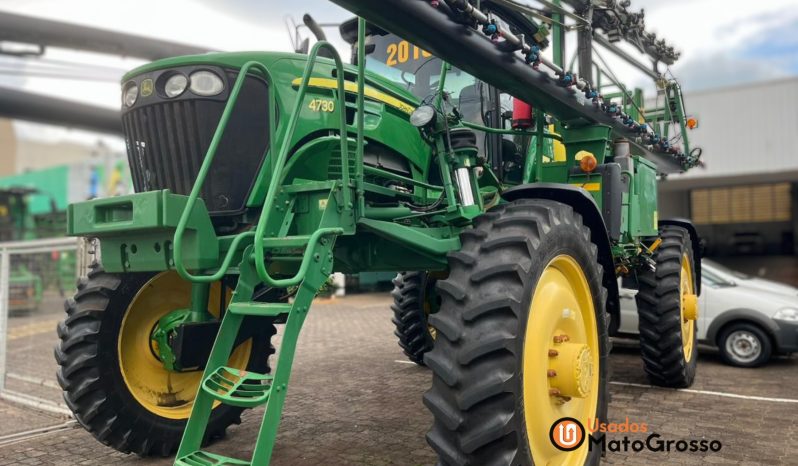 PULVERIZADOR JOHN DEERE 4730 – 36 METROS DE BARRA DE CARBONO completo