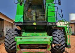 COLHEITADEIRA JOHN DEERE 1550 – 23 PES CARACOL completo