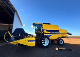 COLHEITADEIRA NEW HOLLAND TC 5090