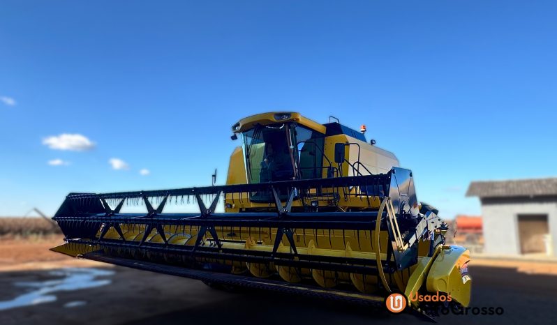 COLHEITADEIRA NEW HOLLAND TC 5090 completo