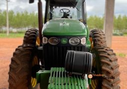 TRATOR JOHN DEERE 7225J – COM PILOTO completo