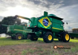 COLHEITADEIRA JOHN DEERE 9770STS – 30 PES CARACOL SEM PILOTO, TRANSMISSÃO MECÂNICA completo