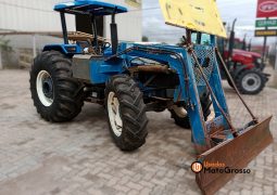 TRATOR NEW HOLLAND 7630 – PNEU BALÃO, LAMINA E PROTEÇÃO DE MOTOR completo