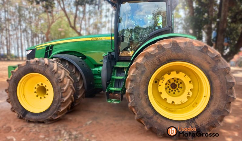 TRATOR JOHN DEERE 8295-R – COM PILOTO SUSPENSÃO ALS completo