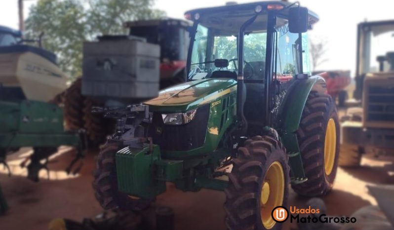 TRATOR JOHN DEERE 5080 4X4 completo