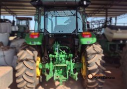 TRATOR JOHN DEERE 5080 4X4 completo