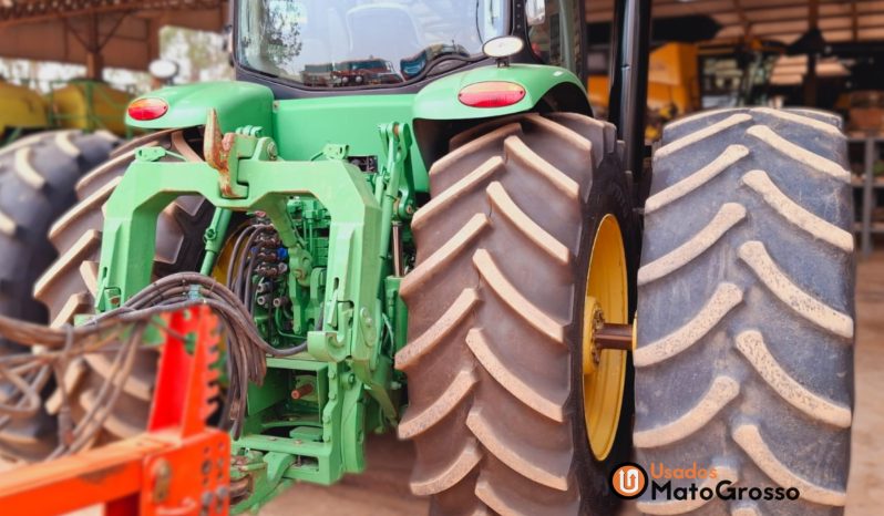 TRATOR JOHN DEERE 8345 – COM PILOTO RODADO SIMPLES NA DIANTEIRA E DUPLO NA TRASEIRA completo