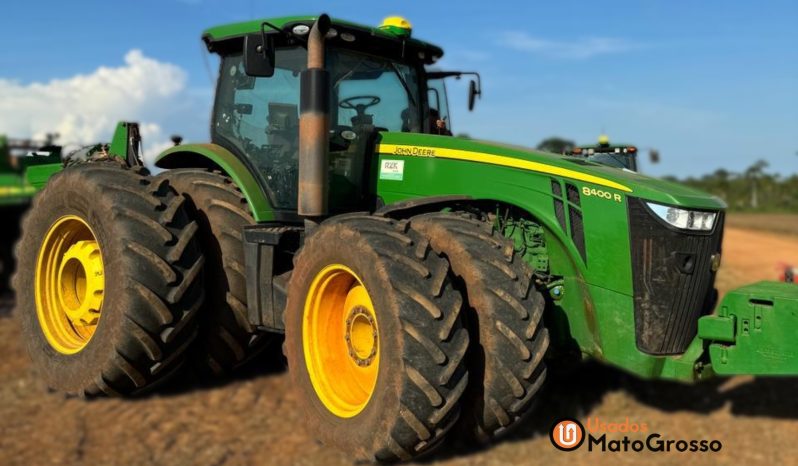 TRATOR JOHN DEERE 8400R completo