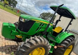 TRATOR JOHN DEERE 5090E completo