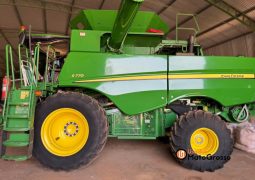 COLHEITADEIRA JOHN DEERE S770 – 35 PES DRAPPER COM PILOTO E GPS PRO DRIVE – CABINE LUXO