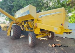 COLHEITADEIRA NEW HOLLAND TC-59 – 23 PES CARACOL