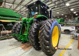 TRATOR JOHN DEERE 7230J COM PILOTO/FILIPADO TRASEIRO completo