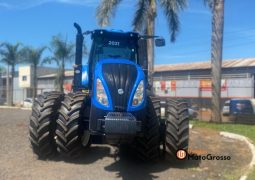 TRATOR NEW HOLLAND T8-385 COM PILOTO FILIPADO DIANTEIRO E TRASEIRO completo